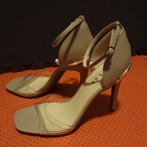 Guess Women's Heels Size 8 1/2  Tan